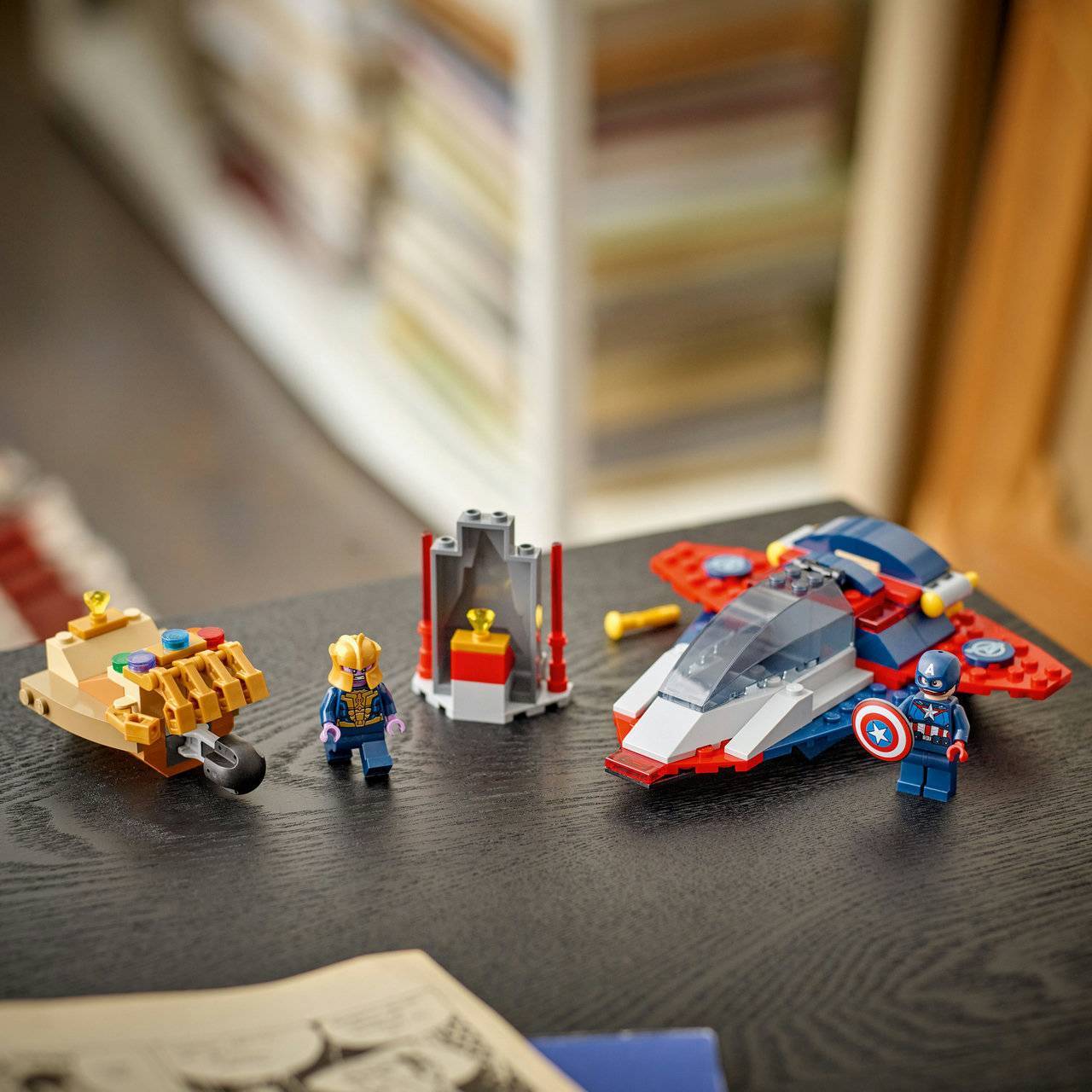 LEGO® Super Heroes 76319 Captain America vs. Thanos - Image 3